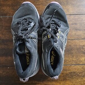7 1/2 Wide Asics